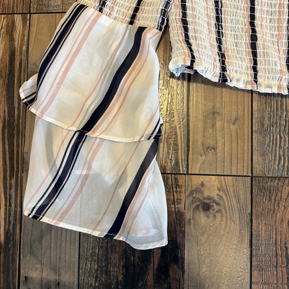 GUESS STRIPED CROP TOP OFF SHOULDER SIZE XS - Picture 6 of 6